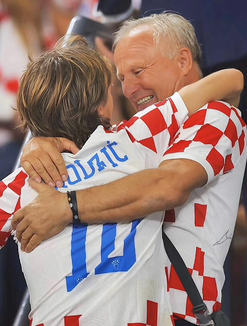 雷霆成为史上第四支赛季前22场拿下21胜1负的球队