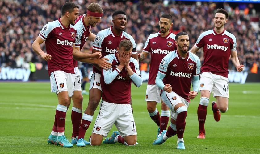 图赫尔：斯凯利在阿森纳首发和出场机会太少，奥赖利更具优势