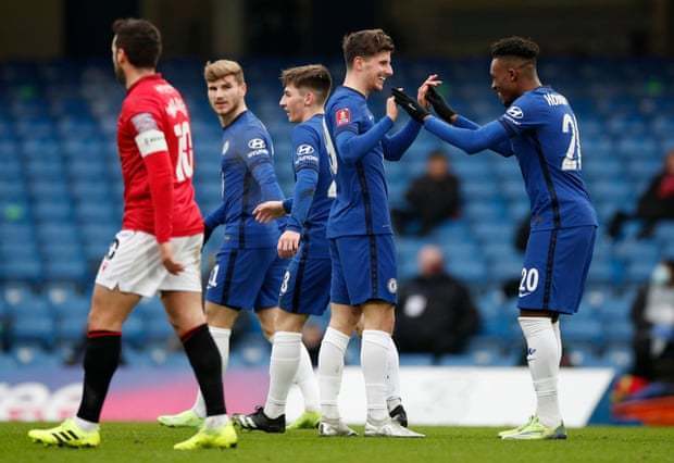 足球世界杯预选赛关键进球回顾