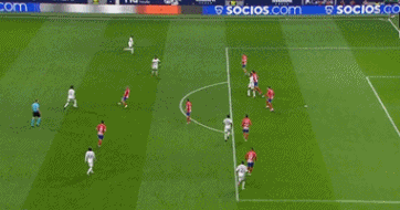 篮球湖人新秀完成生涯首次双双